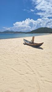 Timothe Beach Apartments