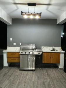 New villa with 4 bedrooms and 5 beds