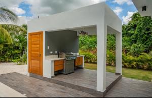 Great villa with pool table