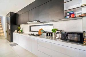 Bimala 3 BR Private Pool Villa ZN266