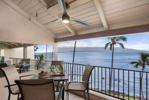 Lauloa 403 · LOA 403 Fully Remodeled Direct Oceanfront 2BD - Ubytování bez kategorie ve městě Wailuku