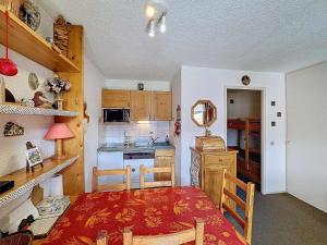 Studio 4 pers, balcon sud, animaux admis, parking - FR-1-178-406