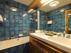 Confortable Appartement 5 Pièces Courchevel 1850 Skis aux Pieds - FR-1-575-245