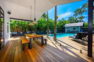 Luxury Family Estate l Pool & Pet Friendly l Nova Escapes