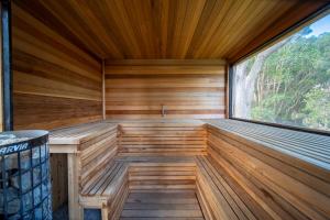 Bottlebrush - Stunning home - Pool, Sauna, Nature