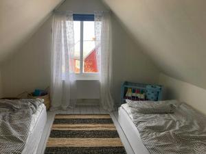 Archipelago Cottage With Guest House On Sturkö