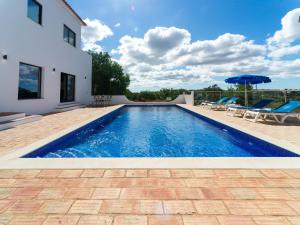 Casa O Sonho near Faro with private pool