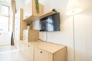 Cozy 1BR Retreat Close to Wiener Stadthalle