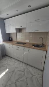 Apartaments on vulytsia Heroiv Ato 32 (97th Kvartal)