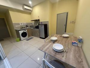 SUTERA AVENUE 7 PAX B6 by GC near imago kk
