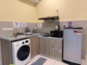 SUTERA AVENUE 7 PAX B6 by GC near imago kk