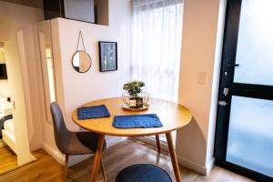 Indulge in an Urban Oasis at Green Point Hideaway