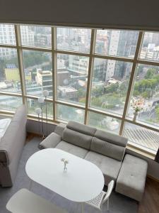 Contemporary Duplex Seoul Stn City View 3min