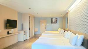 Three Sukhumvit Hotel - SHA Plus Certified