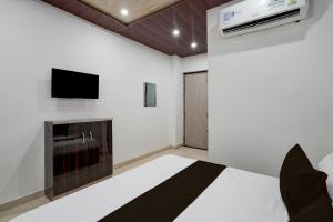 Super Townhouse Oak Char Dham Vrindavan