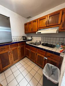 Small studio by the ocean, secure parking included