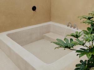 Buenadumo Jeju Tennis Holiday Villa