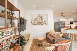 Nai Harn Beach Holiday Home - Rawai