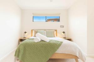 Snapper Rocks Ocean view Retreat