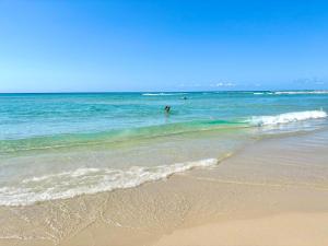 Snapper Rocks Ocean view Retreat