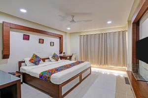 FabHotel The Tuesday Suits