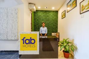 FabHotel WR Grand I - Nr Apollo Hospitals, Secunderabad