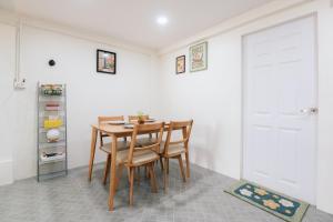 Free Netflix 3BR 10 Mins to City Center 3 Mins 7-11