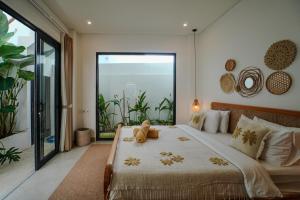 Villa Vivid 2BR Bohemian, 5 min to Kedungu Beach