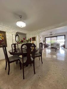 Cozy apartment in Piantini city center