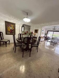 Cozy apartment in Piantini city center