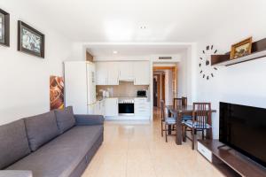 Apartment Rene Go2llolet