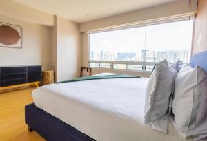 Capitalia Santa Fe Duplex Gym & City View
