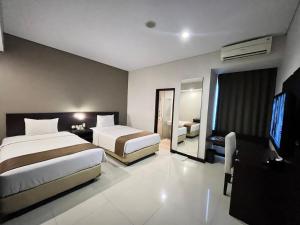 Grage Hotel Malang by TOS