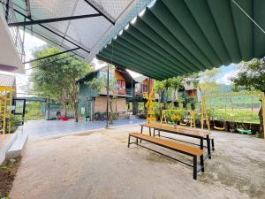 Jungle Boss Homestay