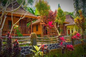 Pondok rinjani bungalow tetebatu
