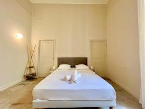 Hôtel Boudon 4, T2 élégant, cœur de Nîmes