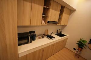 Homigo Stays a Premium Studio in Blue Sapphire Plaza