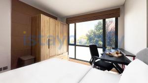 3BR One Residence 1AL 2 Level with Stair Sea and City View