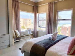 Central Seaview Sky Suite