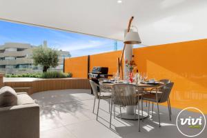 ViVi Homes - Leiro, BBQ, Private pool and terrace