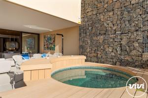 ViVi Homes - Leiro, BBQ, Private pool and terrace