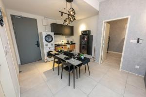 Meta Residence MetaCity Equine Park, Bandar Putra Permai, Seri Kembangan by Nestaway