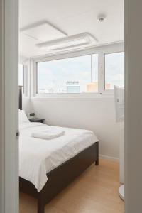 Panoramic View Seoul Station 2BR Newly Built