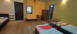 Hotel August International