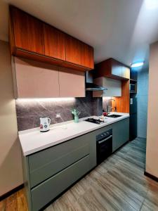 Cómodo departamento interior a pasos del Estadio Nacional