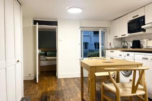 Parisian charm in the heart of the 9th metro 7