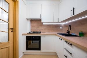 Olszowa 8 Harmony Apartment by BookingHost