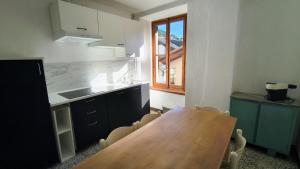 BLACK DOLOMYTE Apartment