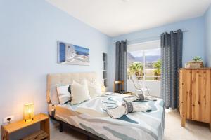 Home2Book Bright Apt in Puertito, Terrace & Pool