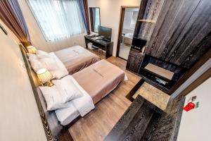 Seawater Spa Hotel Coza